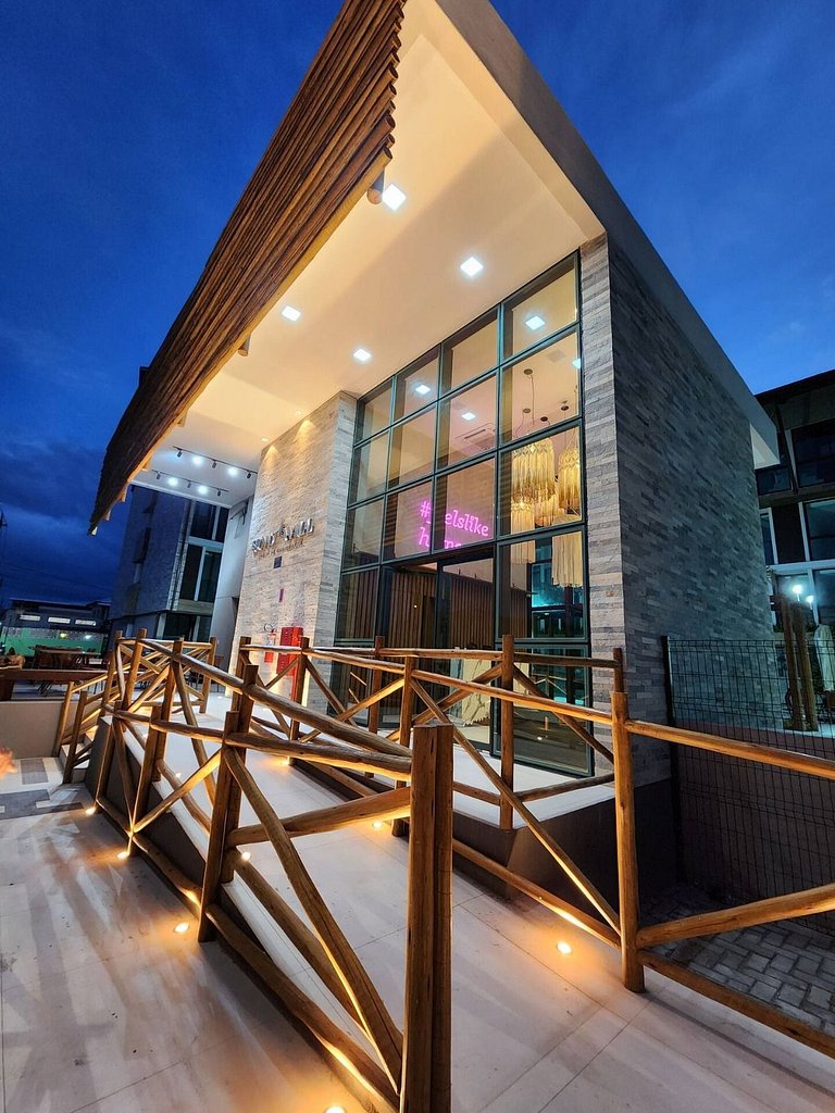 Solare Sunny Hall | Modern Loft By Flat na Praia