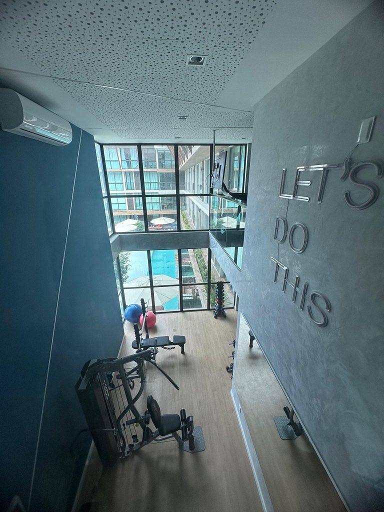 Solare Sunny Hall | Modern Loft By Flat na Praia